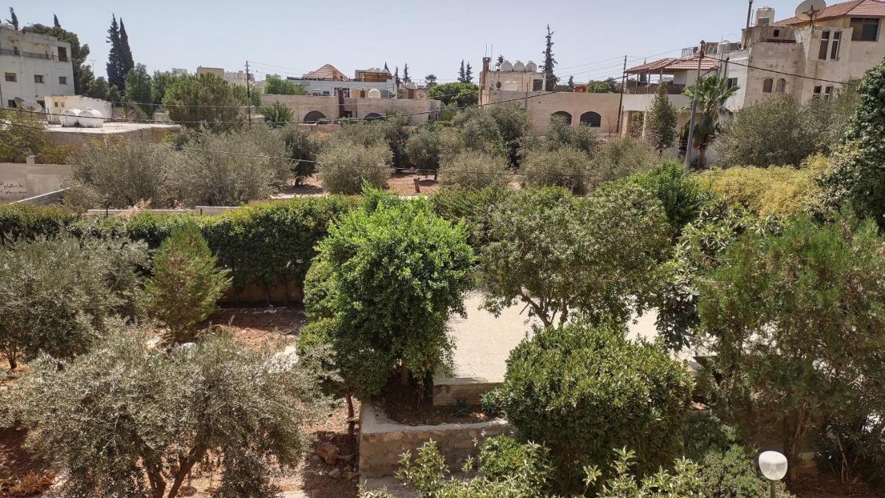 Black Iris Hotel Μάνταμπα Εξωτερικό φωτογραφία