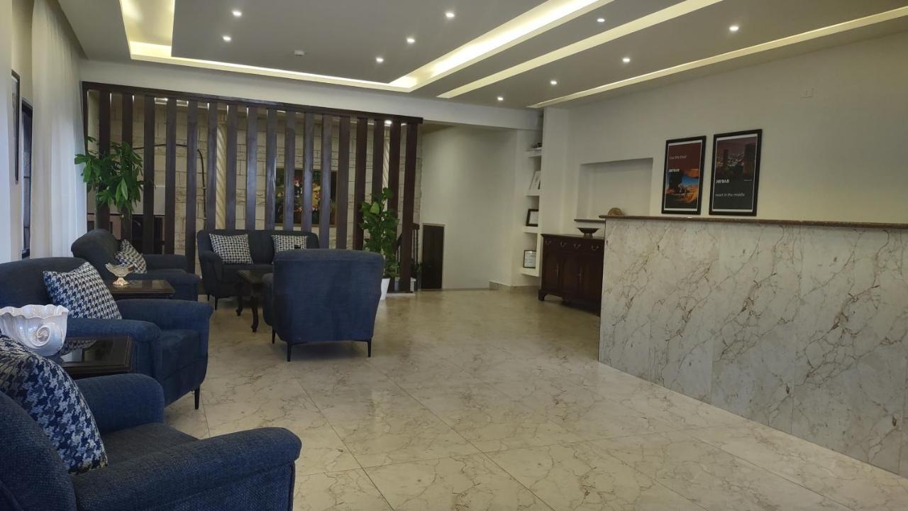 Black Iris Hotel Μάνταμπα Εξωτερικό φωτογραφία