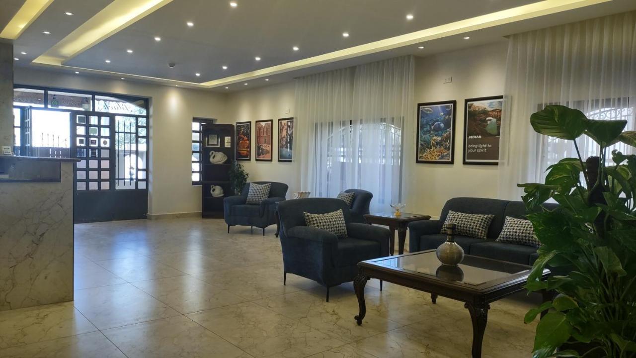 Black Iris Hotel Μάνταμπα Εξωτερικό φωτογραφία