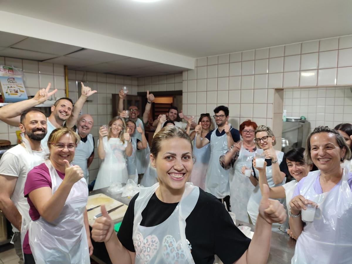 Black Iris Hotel Μάνταμπα Εξωτερικό φωτογραφία