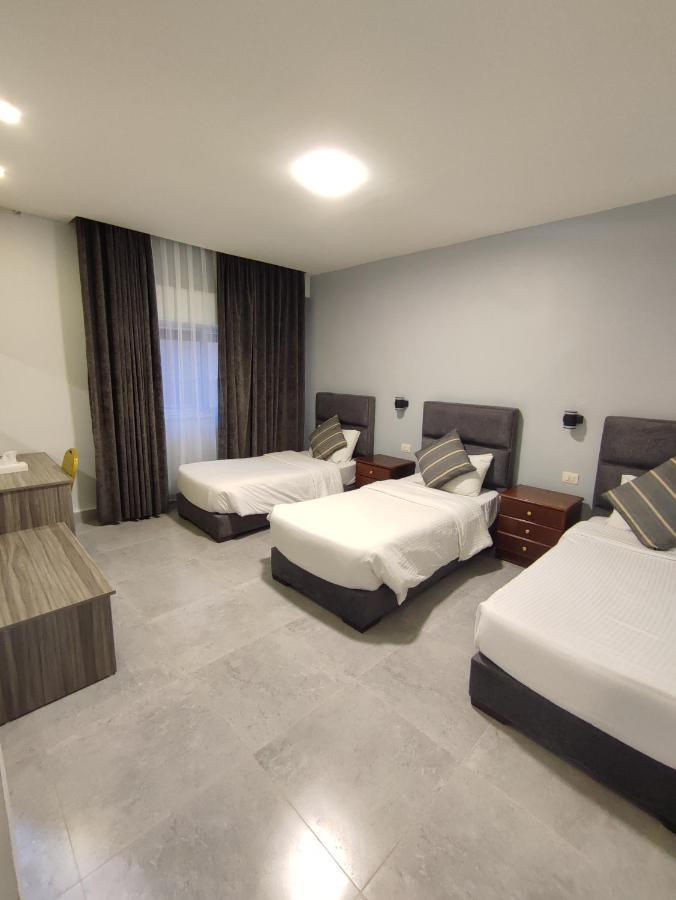 Black Iris Hotel Μάνταμπα Εξωτερικό φωτογραφία